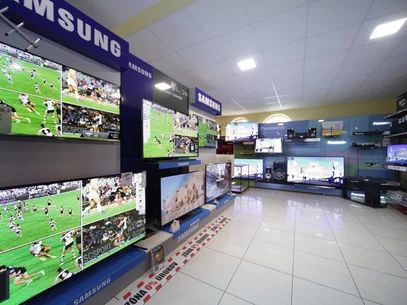 Televízory a domáce zariadenia Televízory a domáce zariadenia